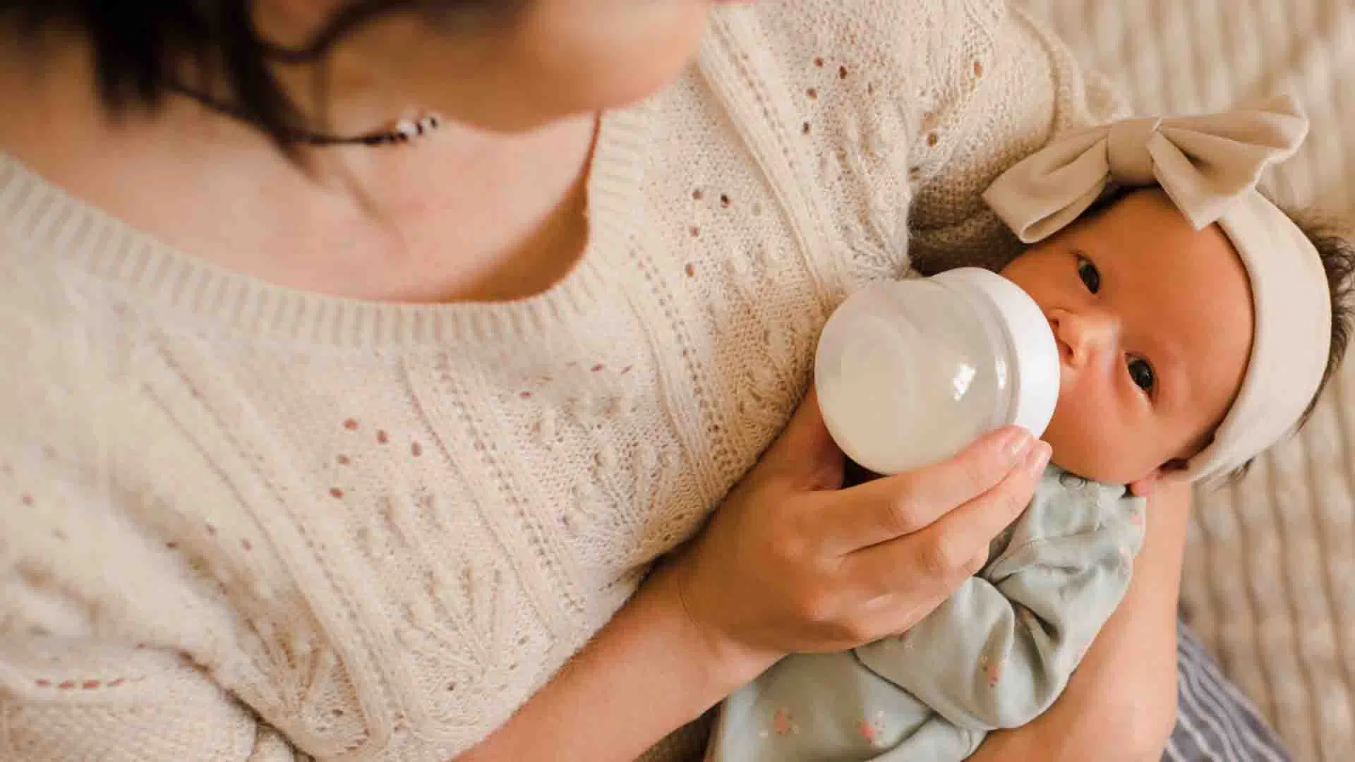 épaissir le lait de bébé 